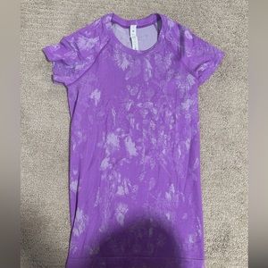 purple printed lululemon swiftly tech shirt size 4 NWOT selling for 38